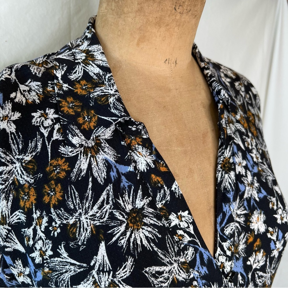 Splendid Black Button Down Blouse With Floral Pri… - image 5